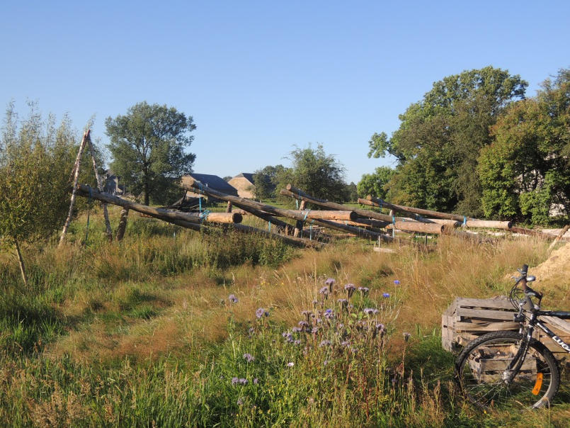 Fermes prêtes à être montées...