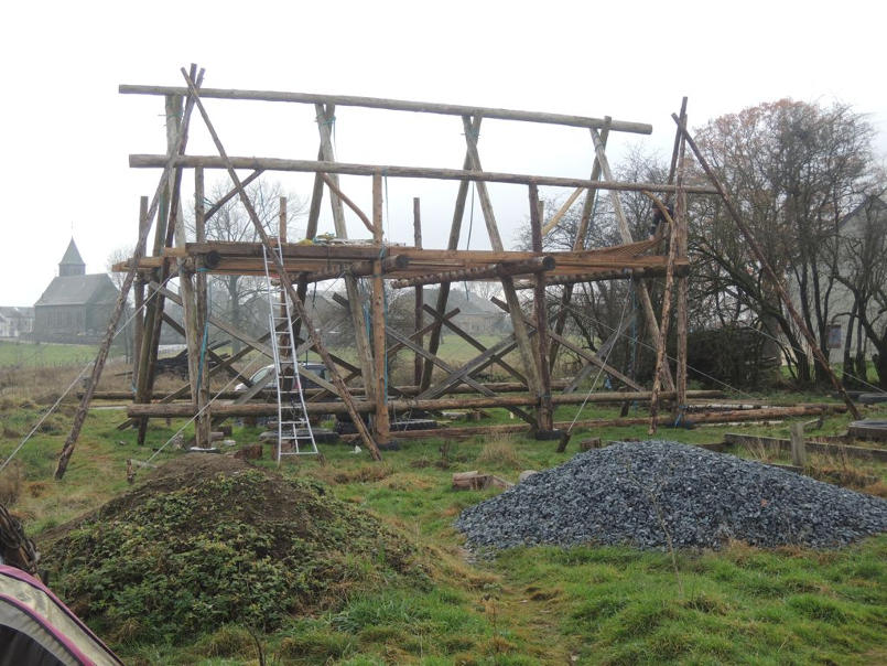 Montage de la première lisse haute ...